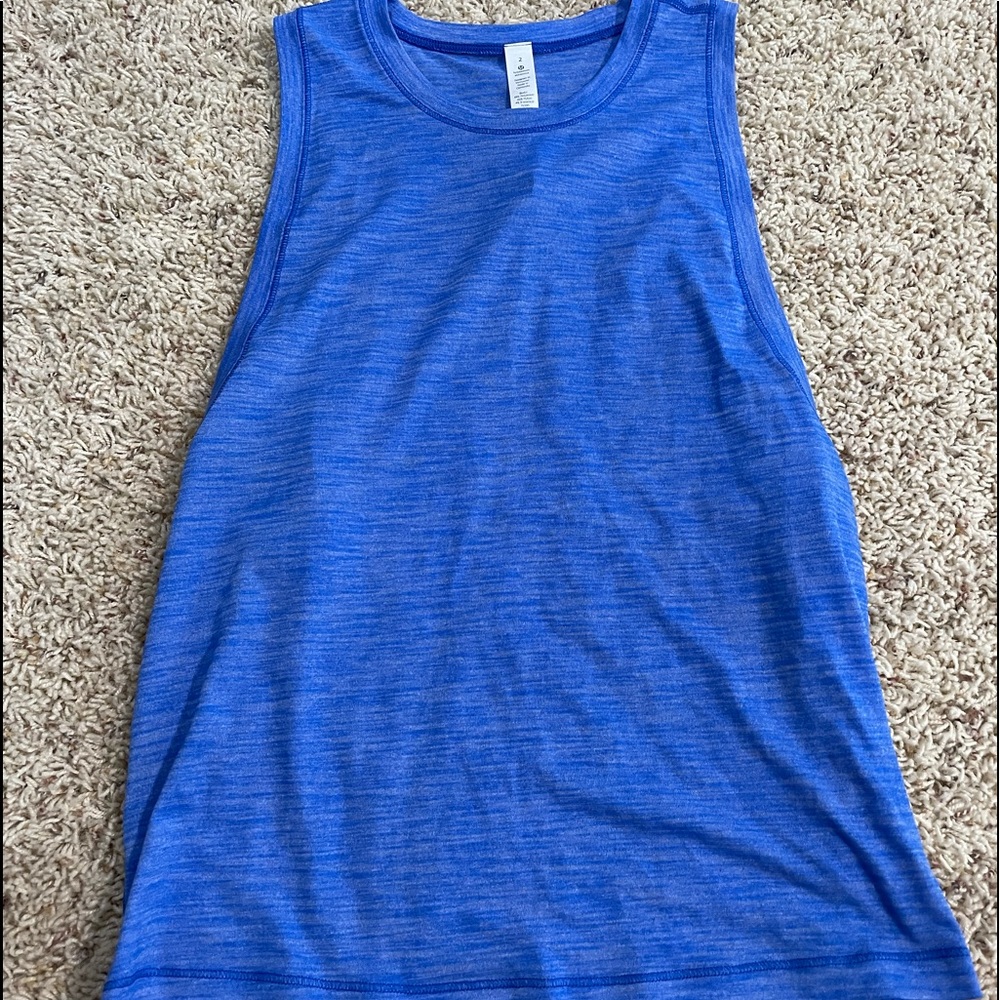 Lululemon tank top